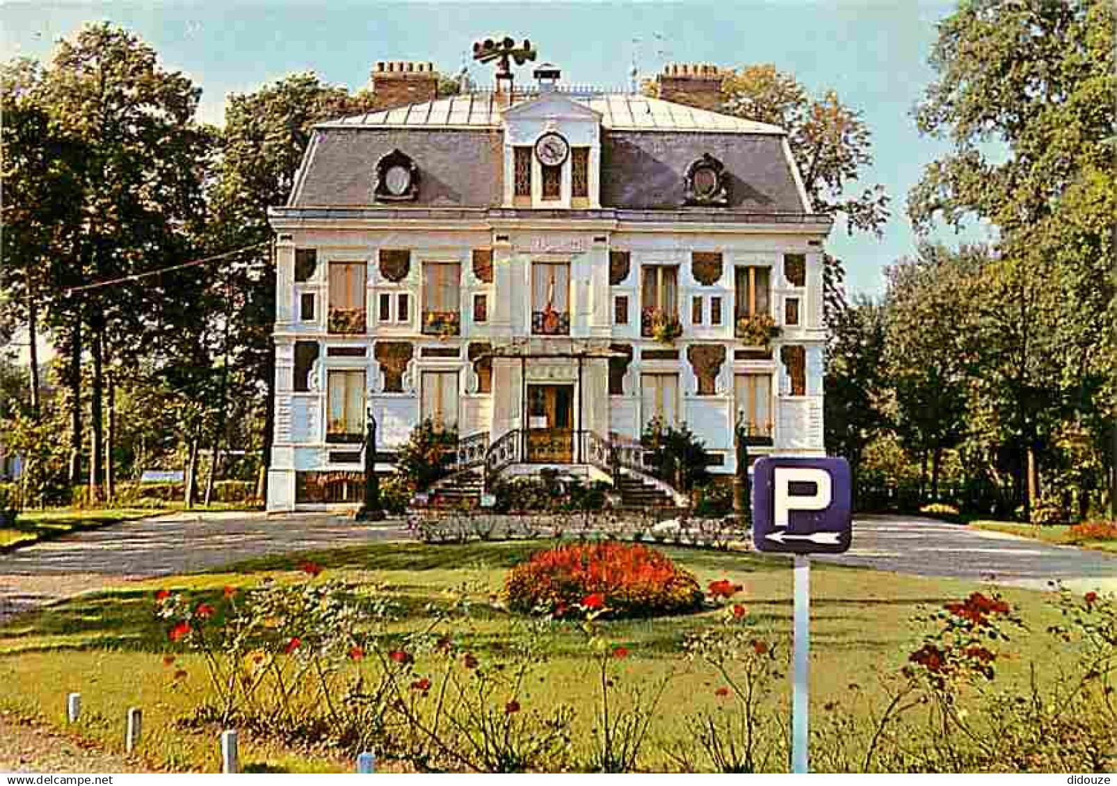 94 - Le Plessis-Trévise - La Mairie - Fleurs - CPM - Voir Scans Recto-Verso