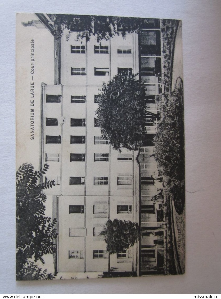 [94] Val de Marne > Chevilly Larue sanatorium de Larue cour principale