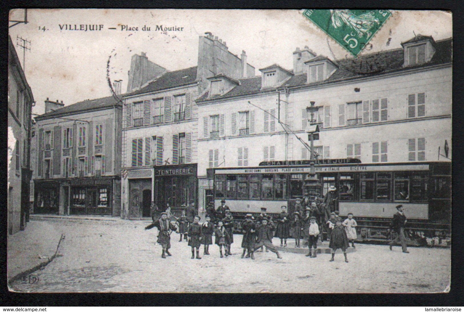 94, Villejuif, Place du Moutier, ligne Chatelet Villejuif