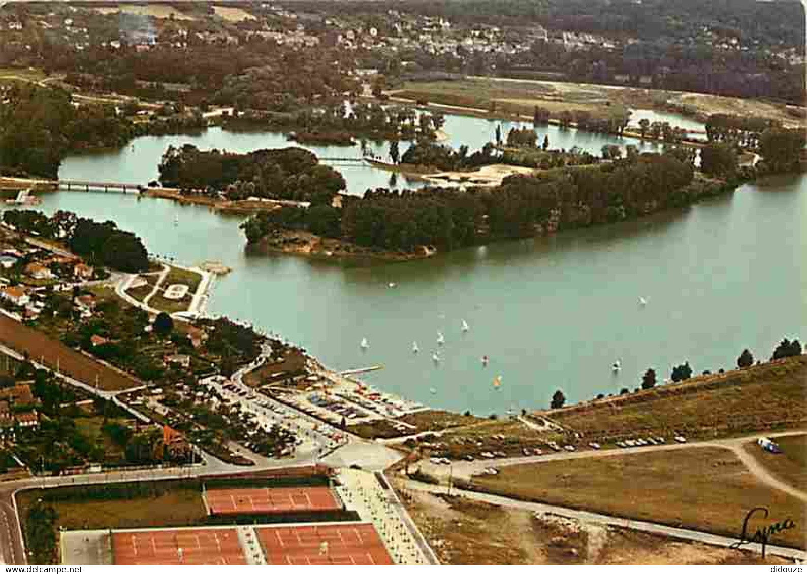 95 - Cergy Pontoise - Les Etangs - La Base de Loisirs - Vue aérienne - CPM - Voir Scans Recto-Verso