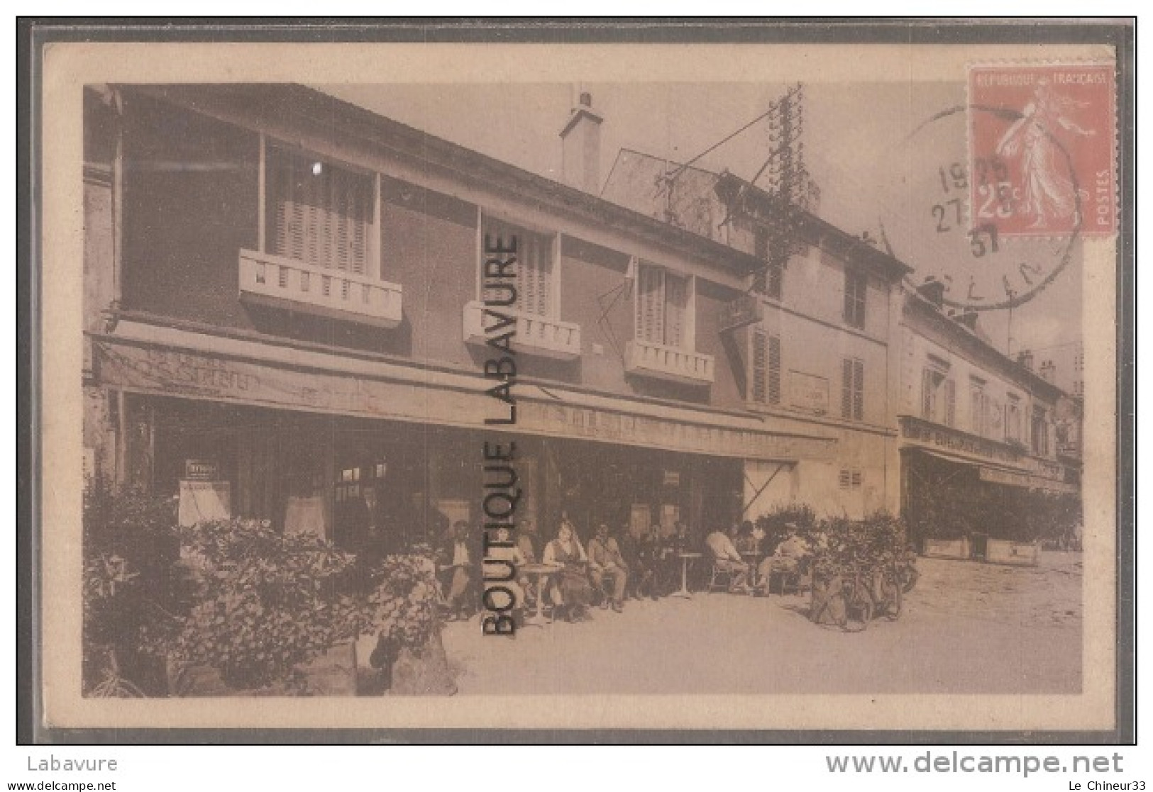 95 - GARGES LES GONESSES--Route de Gonesse--Café-Hotel Tabacs J.POUGET---terrasse animé--cpsm pf