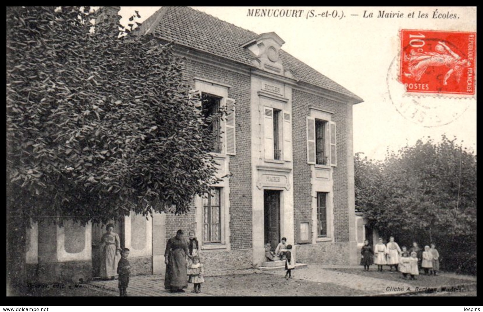 95 - MENUCOURT -- La Mairie et les Ecoles