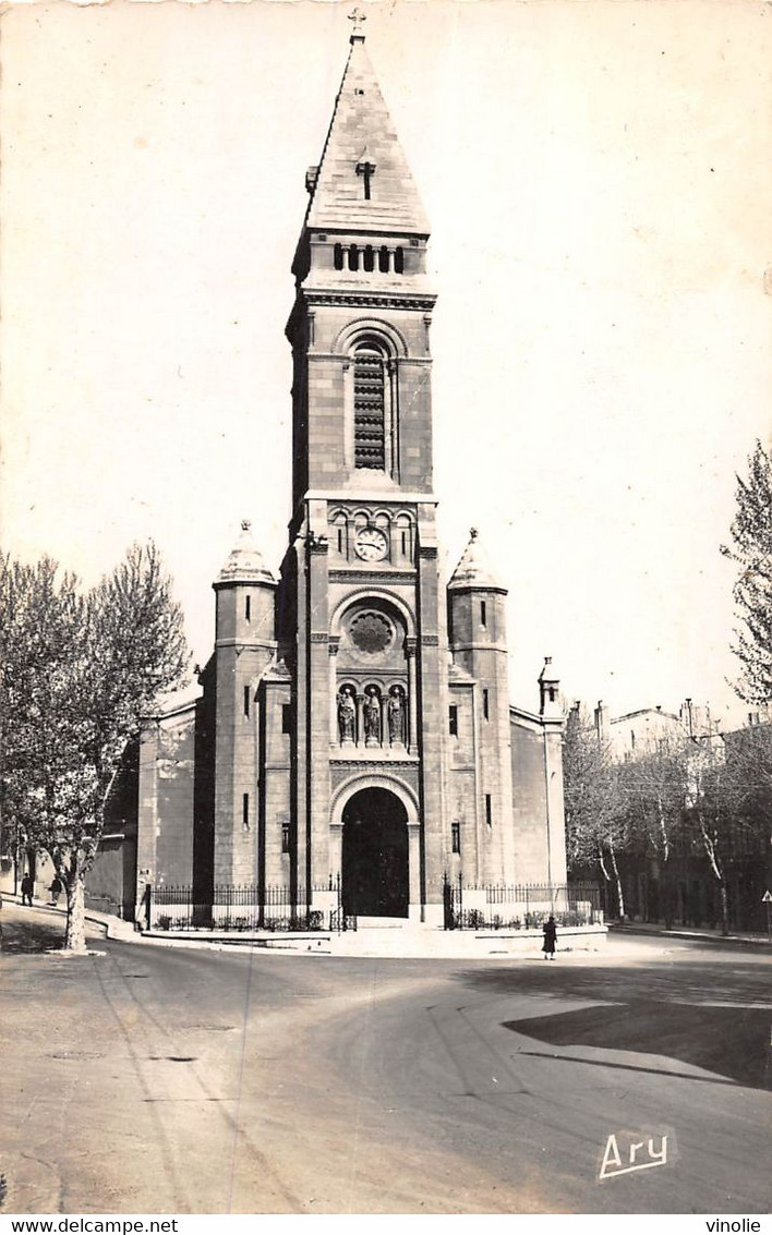 A-20-5263 : MARSEILLE SAINT-BARNABE. EGLISE.