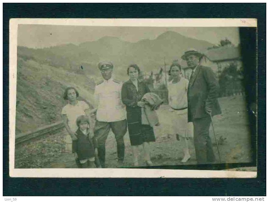 A2808 / Village Borushtitsa / Maglizh region / photo railway station  GROUP OF PEOPLE , OFFICER uniform Bulgaria