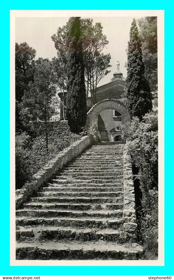 a804 / 451 83 - COTIGNAC Escalier de Louis SIV