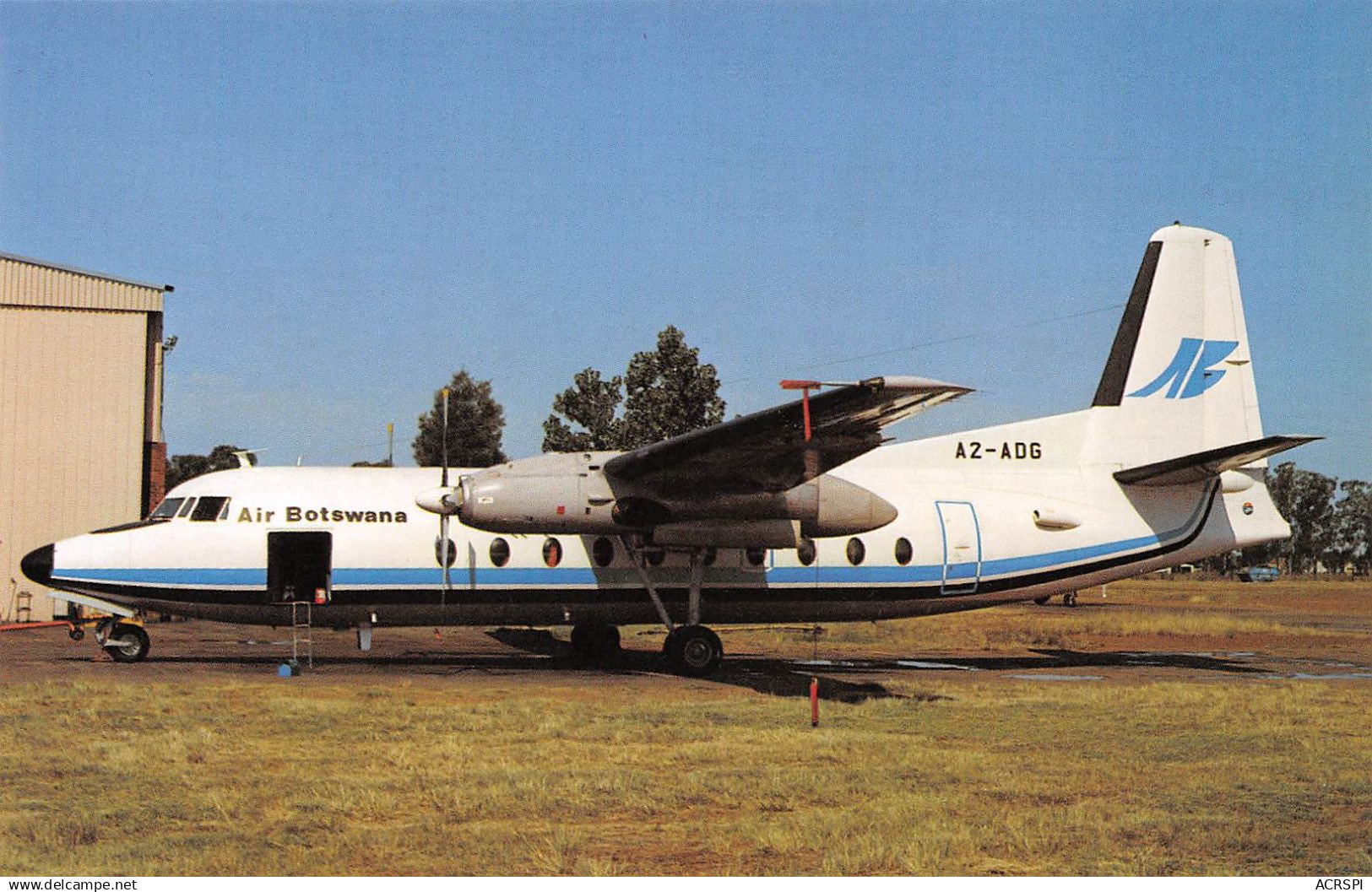 AIR BOTSWANA fokker F27 friendship 200 A2-ADG at the airport of Johannesburg (Scan R/V) N° 4 \MP7135