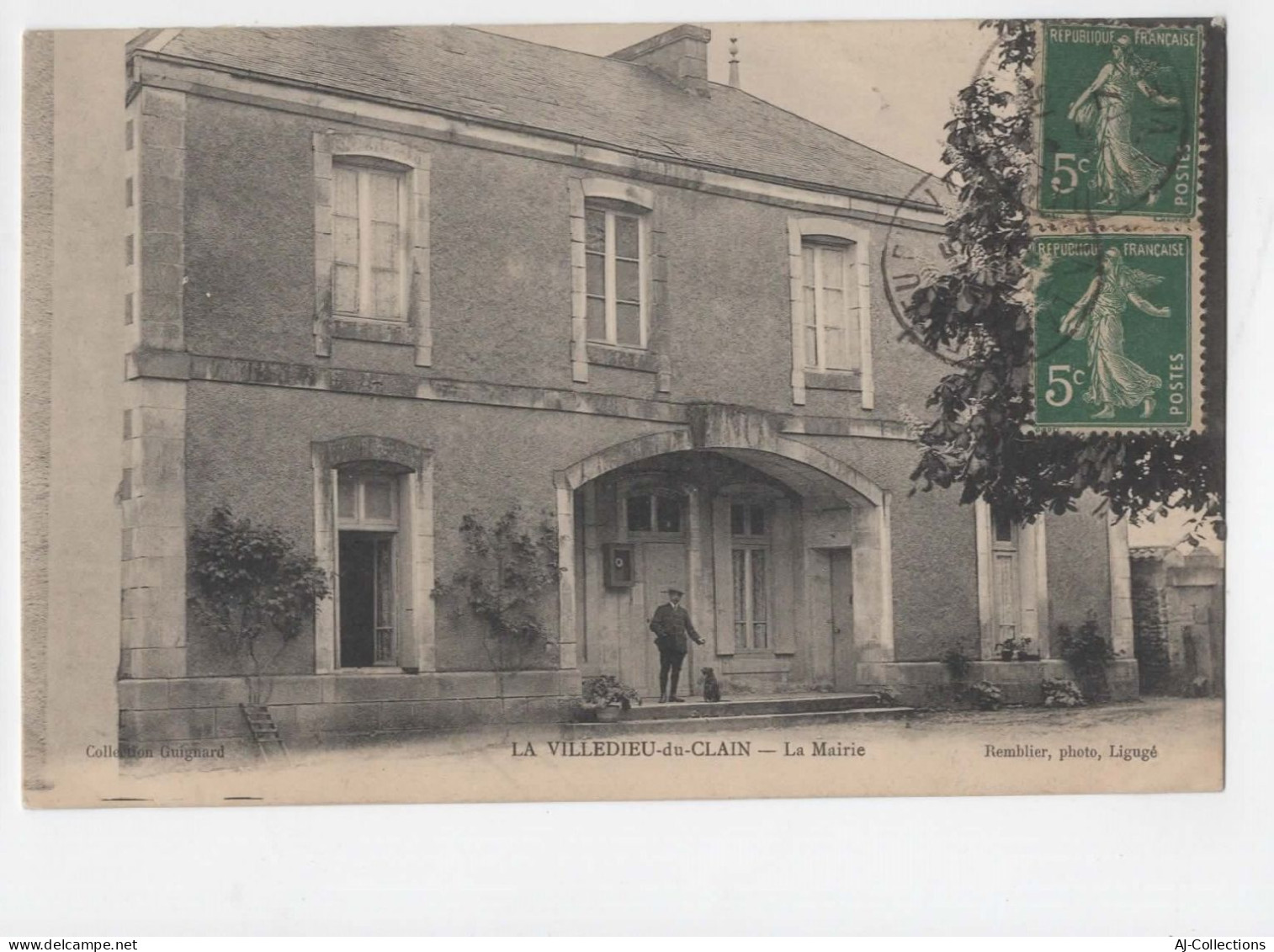 AJC - La Villedieu du Clain - la mairie