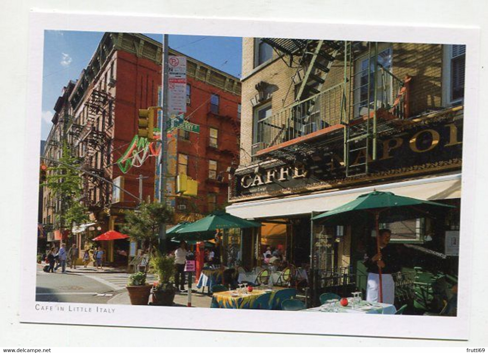 AK 074710 USA - New York City - Cafe in Little Italy