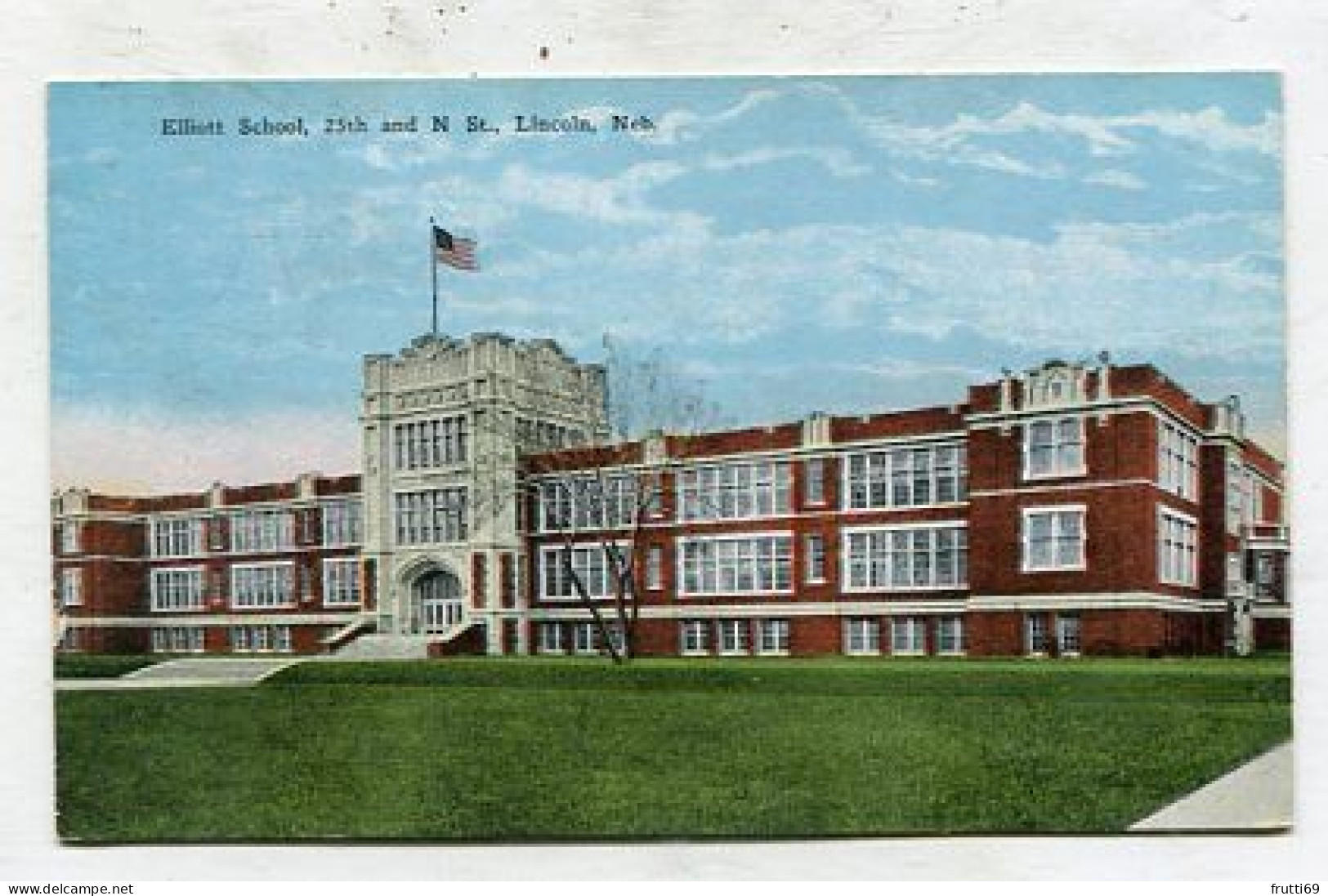 AK 213397 USA - Nebraska - Lincoln - Elliott School