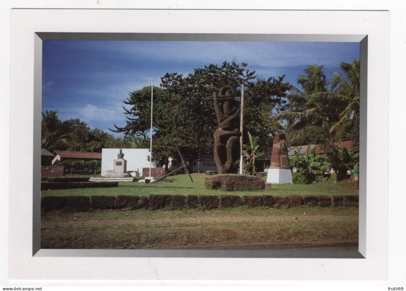 AK 214409 RAPA NUI / EASTER ISLANDS / ISLA DE PASCUA