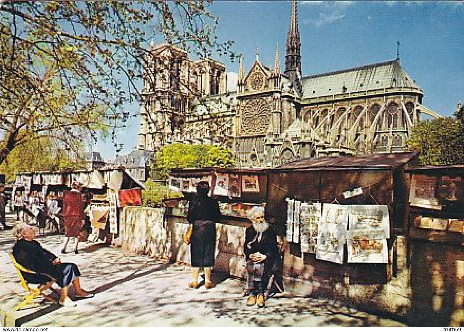 AK 215021 FRANCE - Paris - Notre-Dame - Les Bouquinistes