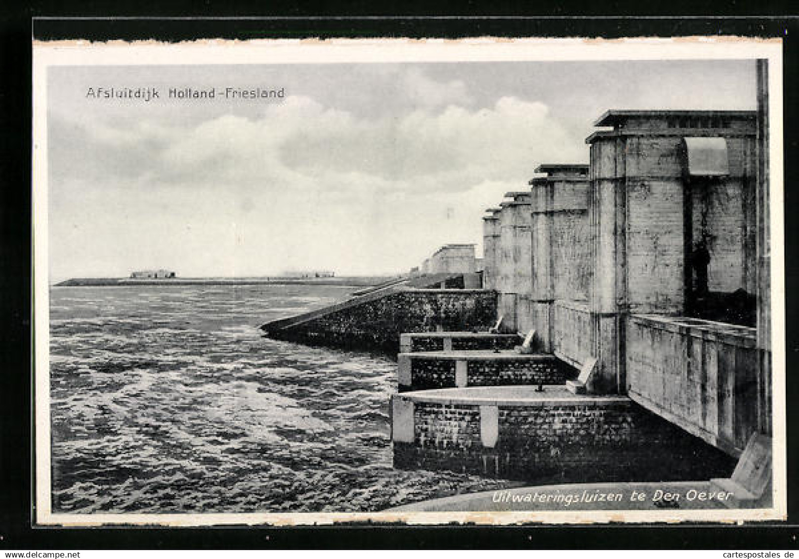 AK Afsluitdijk, Uitwateringsluizen te Den Oever