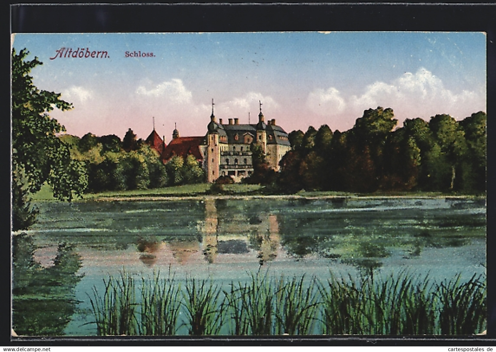 AK Altdöbern, Blick über das Wasser zum Schloss