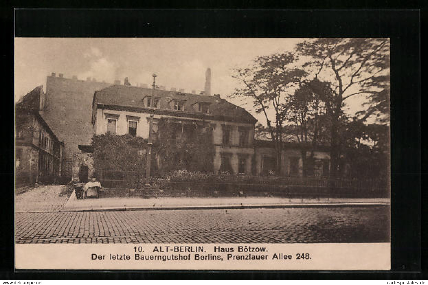 AK Berlin-Prenzlauer Berg, Bauerngutshof Haus Bötzow, Prenzlauer Allee 248