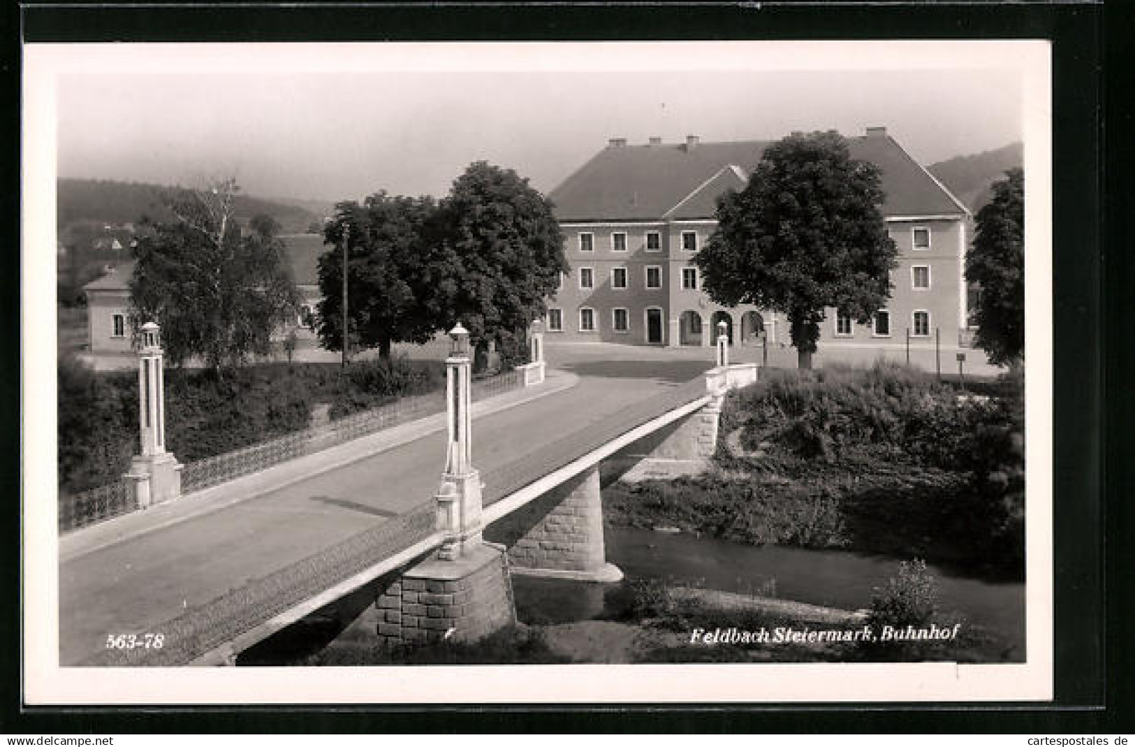 AK Feldbach, Brücke und Bahnhofsgebäude