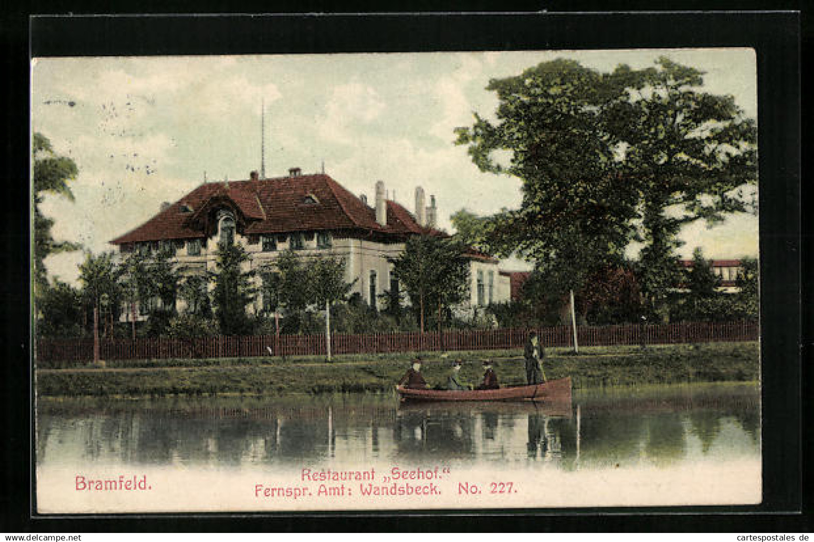 AK Hamburg-Bramfeld, Restaurant Seehof vom Wasser gesehen