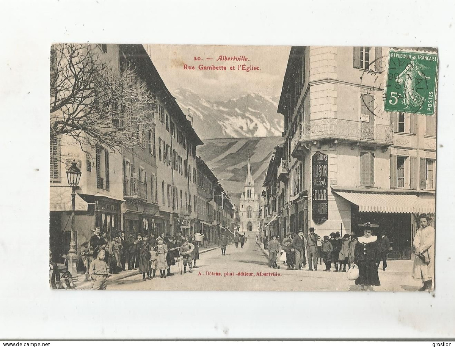 ALBERTVILLE 10 RUE GAMBETTA ET L'EGLISE (BELLE ANIMATION) 1908