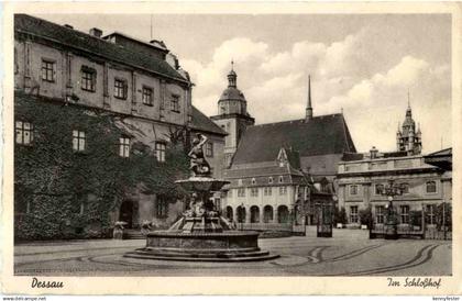 Dessau - Im Schlosshof