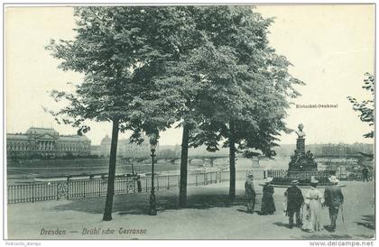 Dresden, Brühl`sche Terrasse und Rietschel Denkmal, um 1910/20