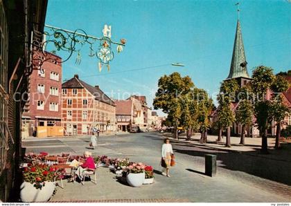 72992264 Bergedorf Hamburg Platz Strassencafe Tuerschild Kirche Bergedorf