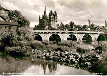 72787045 Limburg Lahn Dom zu Limburg mit alter Lahnbruecke