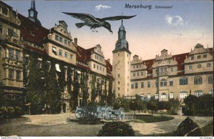 70842209 Merseburg Saale Merseburg Saale Schlosshof Vogel x