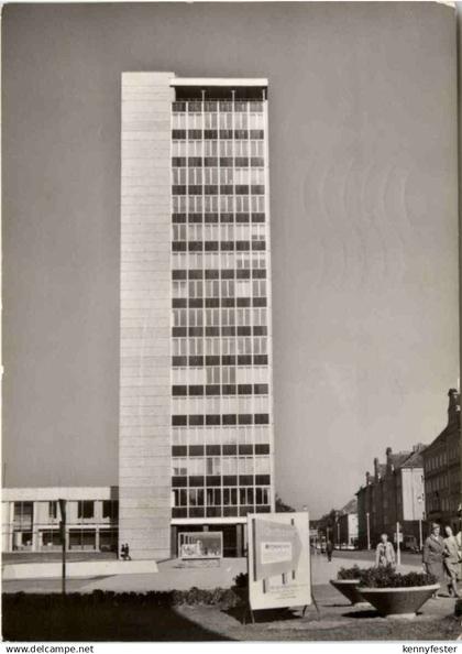 Neubrandenburg, Hochhaus