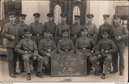 ! Fotokarte aus Neumünster, 1916, Militär, Soldaten, Foto