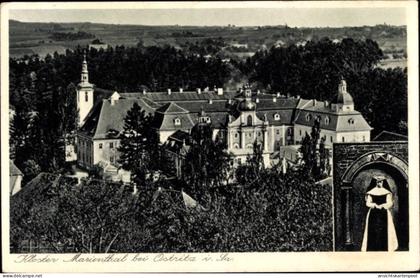 CPA Ostritz in der Oberlausitz, Kloster Sankt Marienthal, Nonne