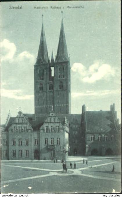 70106310 Stendal Stendal Marktplatz Kirche ungelaufen ca. 1910