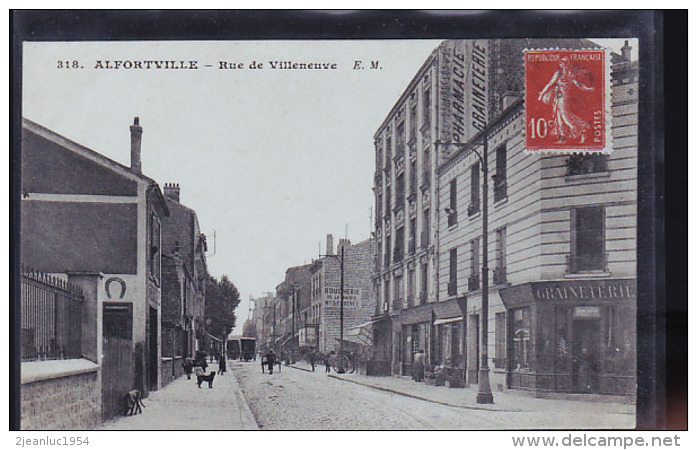 ALFORTVILLE RUE VILLENEUVE