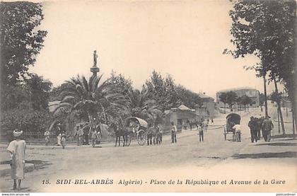 Algérie - SIDI BEL ABBÈS - Place de la République et avenue de la gare - Ed. Boumendil (Sidi Bel Abbès) 15