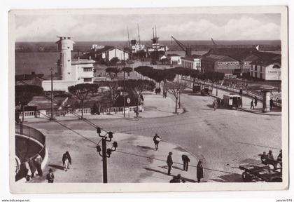 CPA . Algerie - Philippeville ,  Pilotage et Port,  scan recto verso