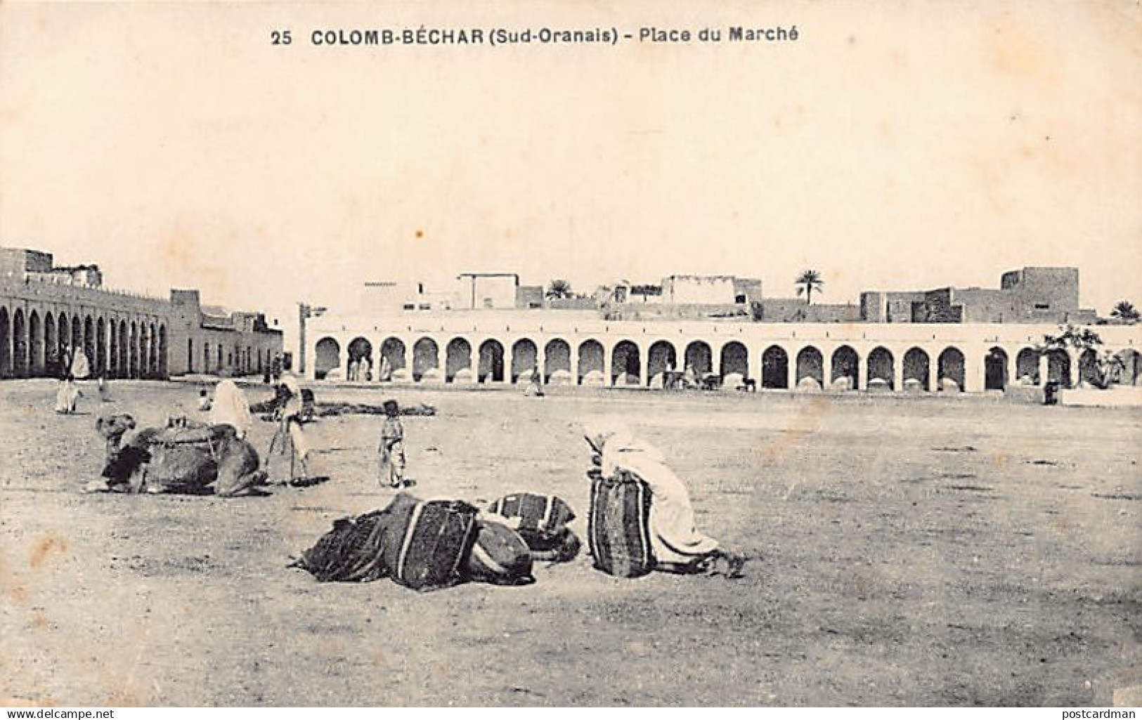 Algérie - COLOMB BÉCHAR - Place du Marché - Ed. Ch. Pastor 25