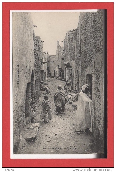 ALGERIE --  GHARDAÏA -- une rue