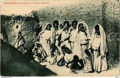 CPA AK Kenadsa Femmes Indigenes ALGERIE (823832)