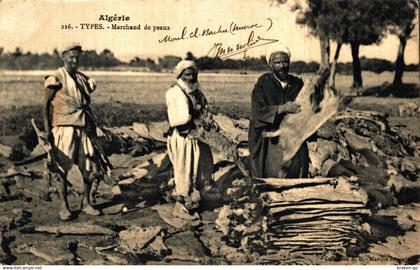 ALGERIA - Marchand de Peaux - Scenes et Types - Scritta - #121