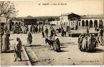 CPA ALGERIA Djelfa-Place du Marché (237215)