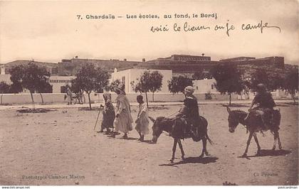 GHARDAIA Les écoles, au fond le Bordj