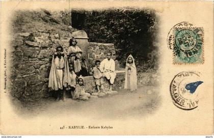 CPA AK Kabylie - Enfants Kabyles - Types ALGERIE (856451)