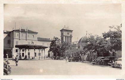 CONSTANTINE - Place du Palais