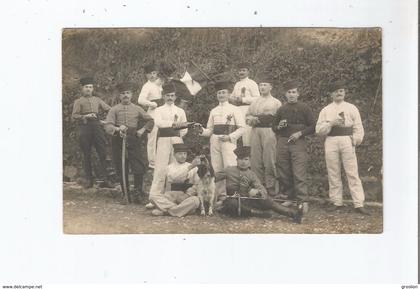 TLEMCEN (ALGERIE) ? CARTE PHOTO AVEC MILITAIRES (PHOTOGRAPHE JOUVE FRERES TLEMCEN)