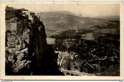 Constantine, Rocher de Constantine et la plaine