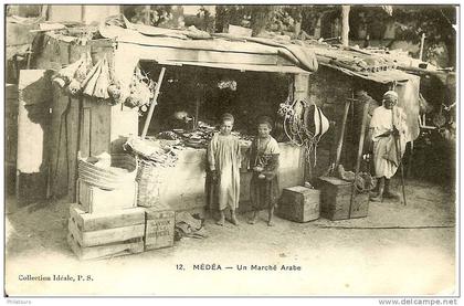 ALGERIE / MEDEA / Un marché arable