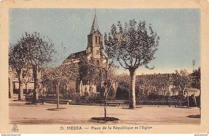 MEDEA Place de la république et l'Eglise