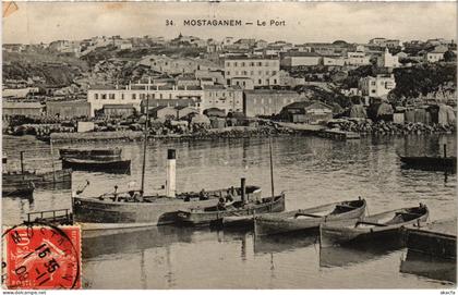 CPA AK MOSTAGANEM Le Port ALGERIA (1388520)