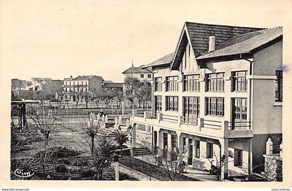 SÉTIF - Salle de Gymnastique