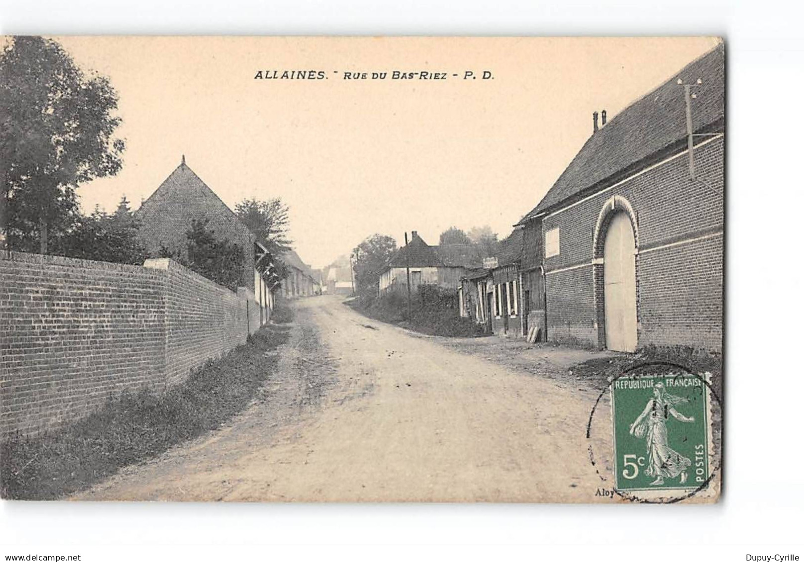 ALLAINES - Rue du Bas Riez - PD - très bon état