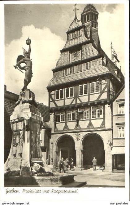 70104897 Giessen Lahn Giessen Marktplatz Denkmal x 1957