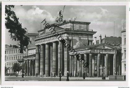 Berlin-Mitte - Brandenburger Tor - Foto-Ansichtskarte